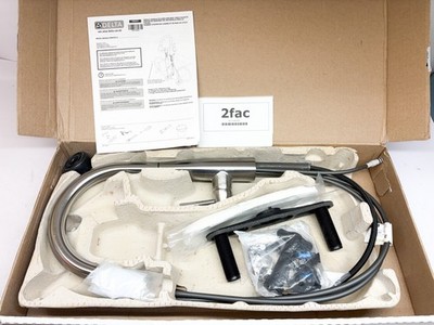 Delta Essa Brushed Nickel Pull-Down Kitchen Faucet Arctic Stainless 9113-AR-DST