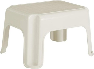 Rubbermaid Roughneck Step-Stool Bisque Lightweight Holds up to 300 Pounds Ideal