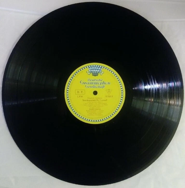 DGG TULIP HAYDN SMETANA STRING QUARTET C MAJOR OP 76 77 NR3 NR1 E-MOLL LPM 18326 - Image 4 of 4