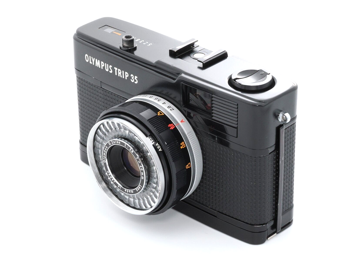OLYMPUS TRIP 35 踏ん張ら Black
