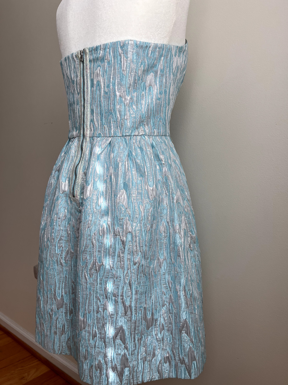 Lilly Pulitzer Strapless Metallic Patterned Dress - image 6