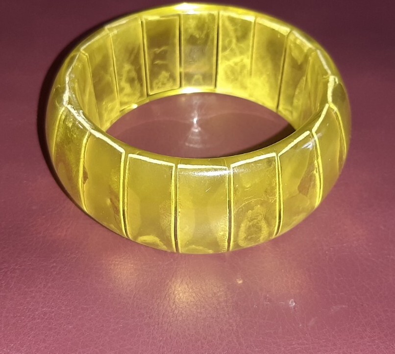 Vintage Bangle Lucite Glows Solid Chunky Lemon Li… - image 3
