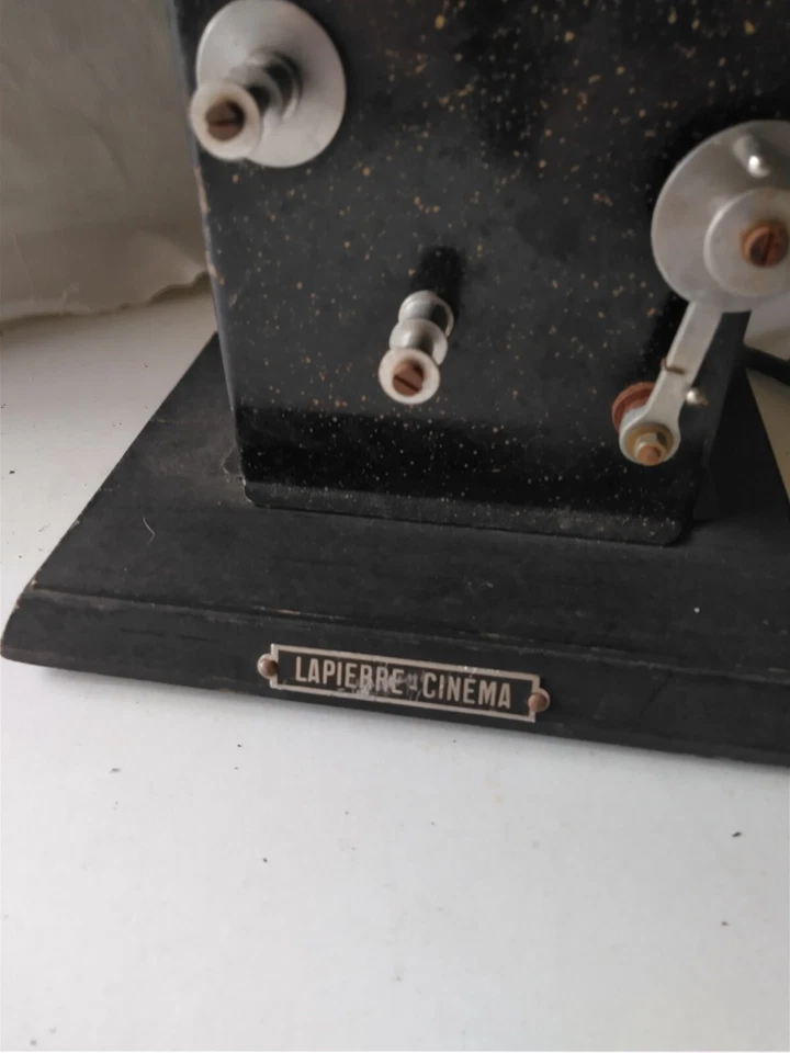 ANCIEN PROJECTEUR CINEMA LAPIERRE CINEMA TYPE J COLLECTION - Photo 2/4