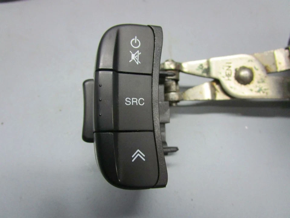 Mando a Distancia de Radio Izquierda para Chevrolet Nubira Familiar - Imagen 2 de 4