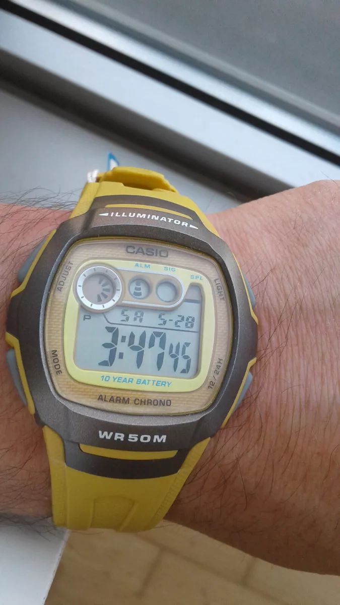 Casio uhr hotsell illuminator