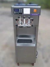 2013 Stoelting F231 Soft Serve Frozen Yogurt Ice Cream Machine