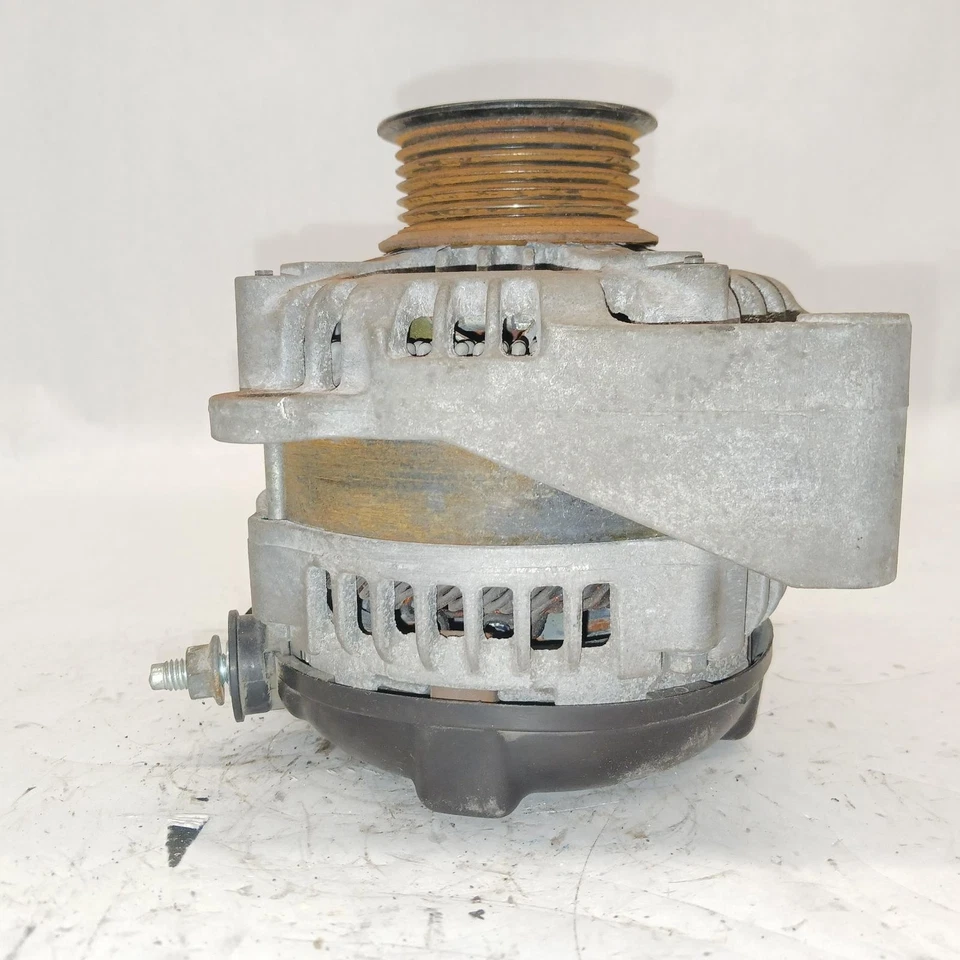 Alternador '15-'16 Chevrolet Silverado 2500 6,0 L 150 amp OEM ¡1 año como nuevo! Foto 3 de 4