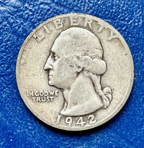 1942-S Washington War Time Quarter. 90% Silver. XF Condition. Charity Auction. ￼