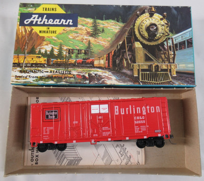 HO Athearn #2091 Red 40' Burlington Grainloading Boxcar CB&O 52659 w/KDs RTR OB