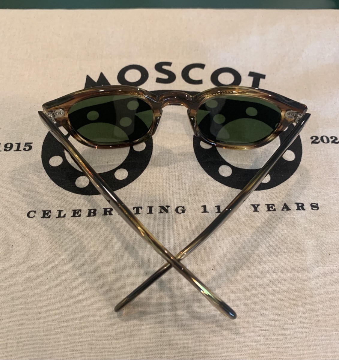MOSCOT ORIGINALS NYC LEMTOSH BAMBOO 46mm Sunglass with Green