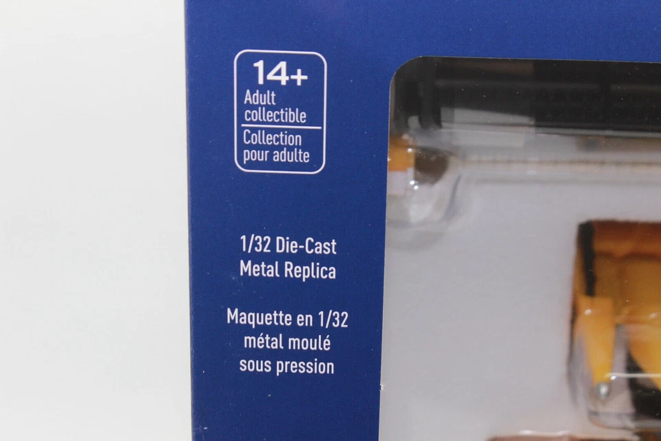 Sale Ertl 13973 New Holland CR9.90 Combine Harvester 1:3 2 Twin Wheels New - Image 4 of 4