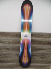 BATALEON WOMENS STORM 152 SNOWBOARD - 2023