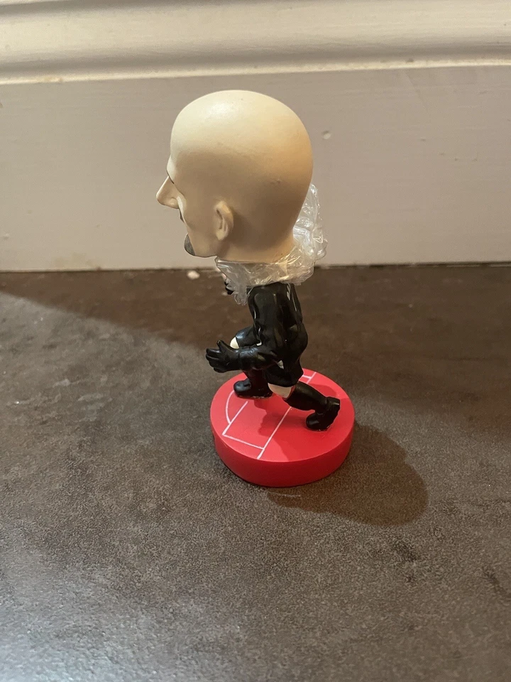 Fabian Barthez Manchester United Mini Upper Deck Playmakers Bobblehead, Francia Foto 4 de 4