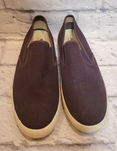 seavees slip on