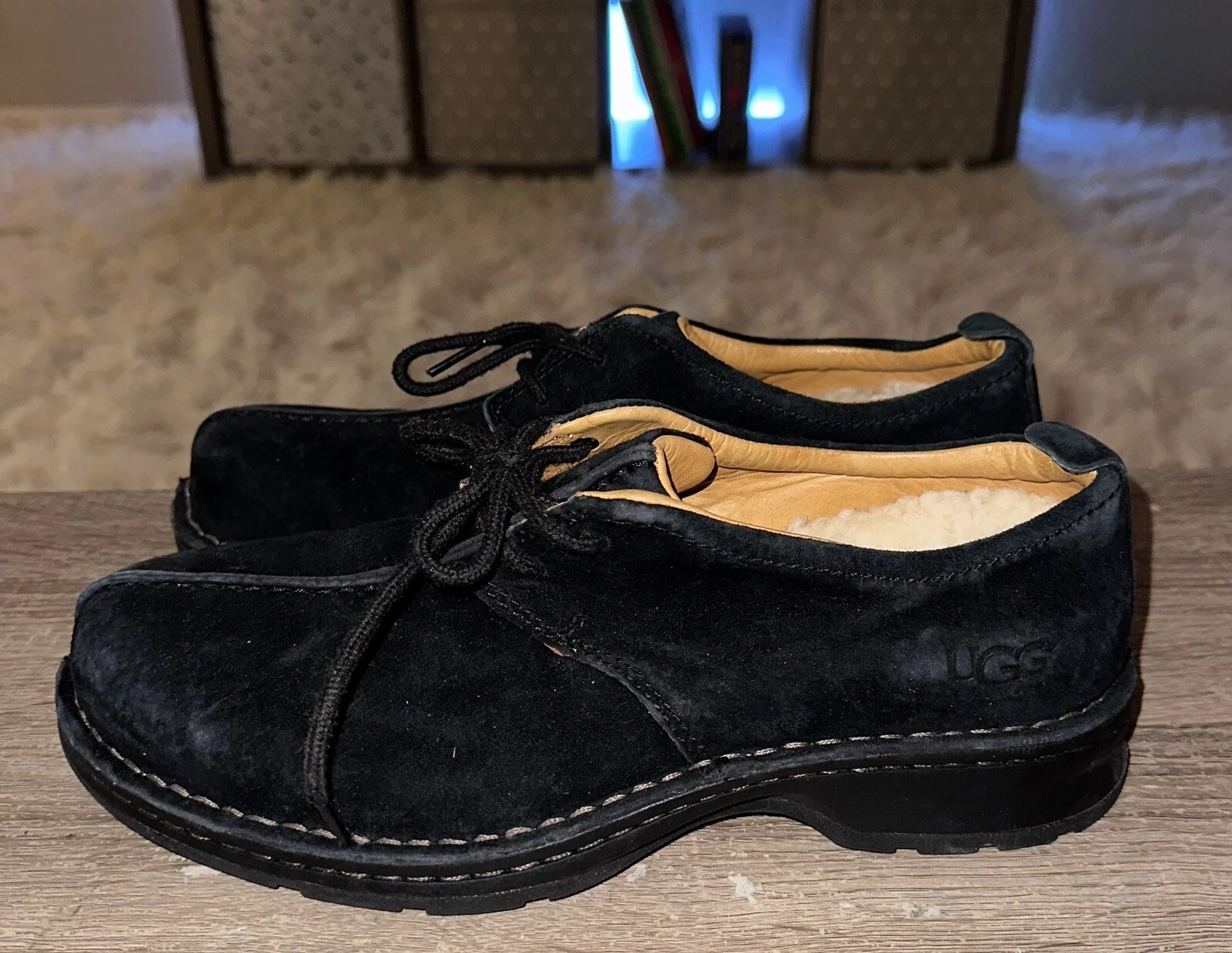 Scarpe Oxford UGG uomo nere scamosciate punta spaccata stringate stivali S N 5531 taglia 9 usate in ottime condizioni