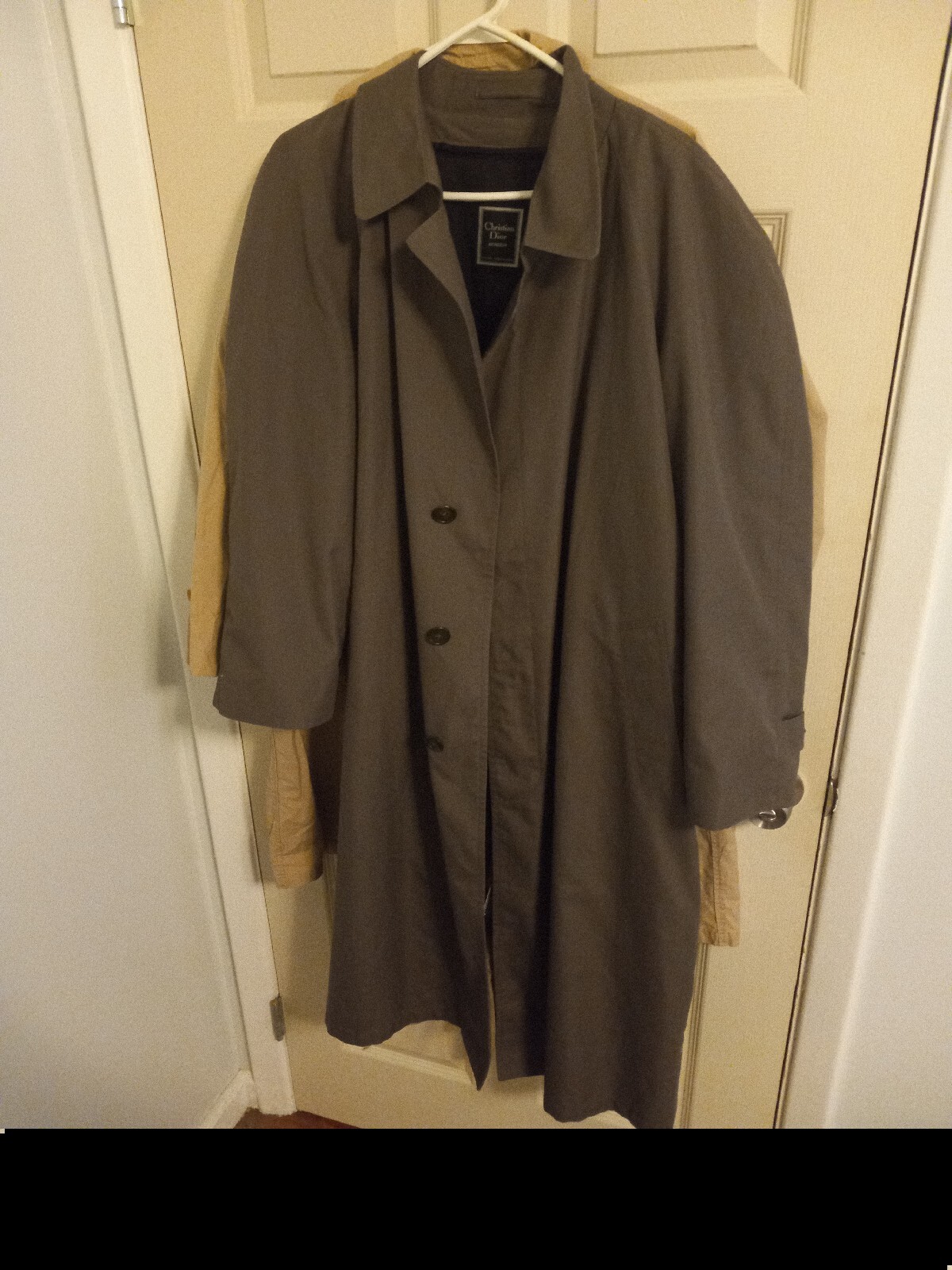 Picture 1 of 4