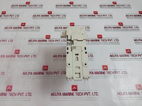 ABB AO810 3BSE008522R1 Analog Output Module With 3BSE013230R1 Base 0…20mA - Picture 7 of 10