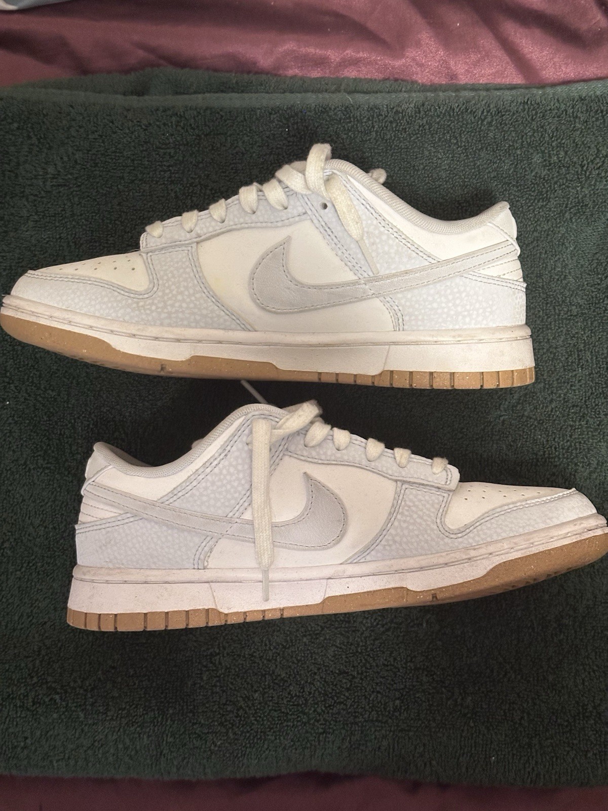 Nike Dunks Low - image 3