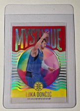 2020-21 Panini Illusions - Mystique Luka Dončić #20 Red/Yellow