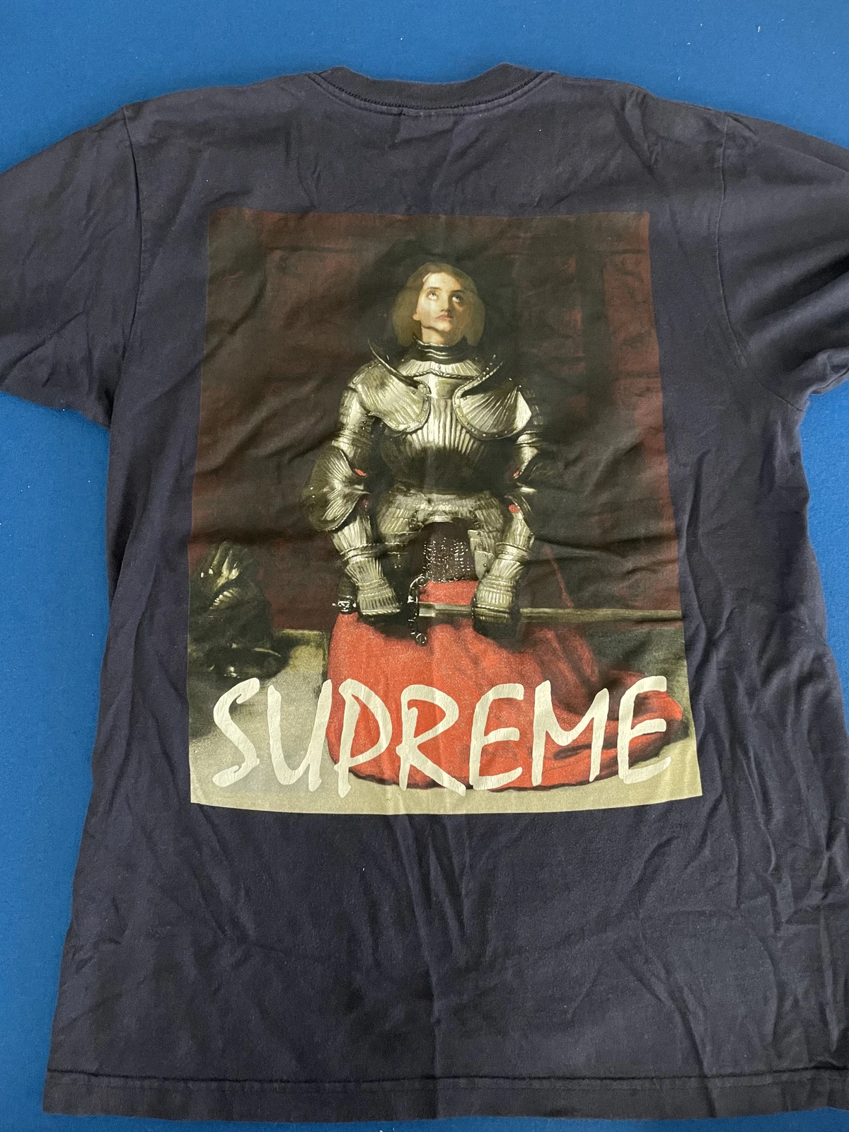 T shirt bleu marine Supreme Jeanne d'Arc taille M FW13