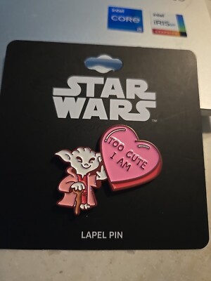 Loungefly Disney Valentines Day Star Wars Yoda Pin 2021 NEW ON CARD