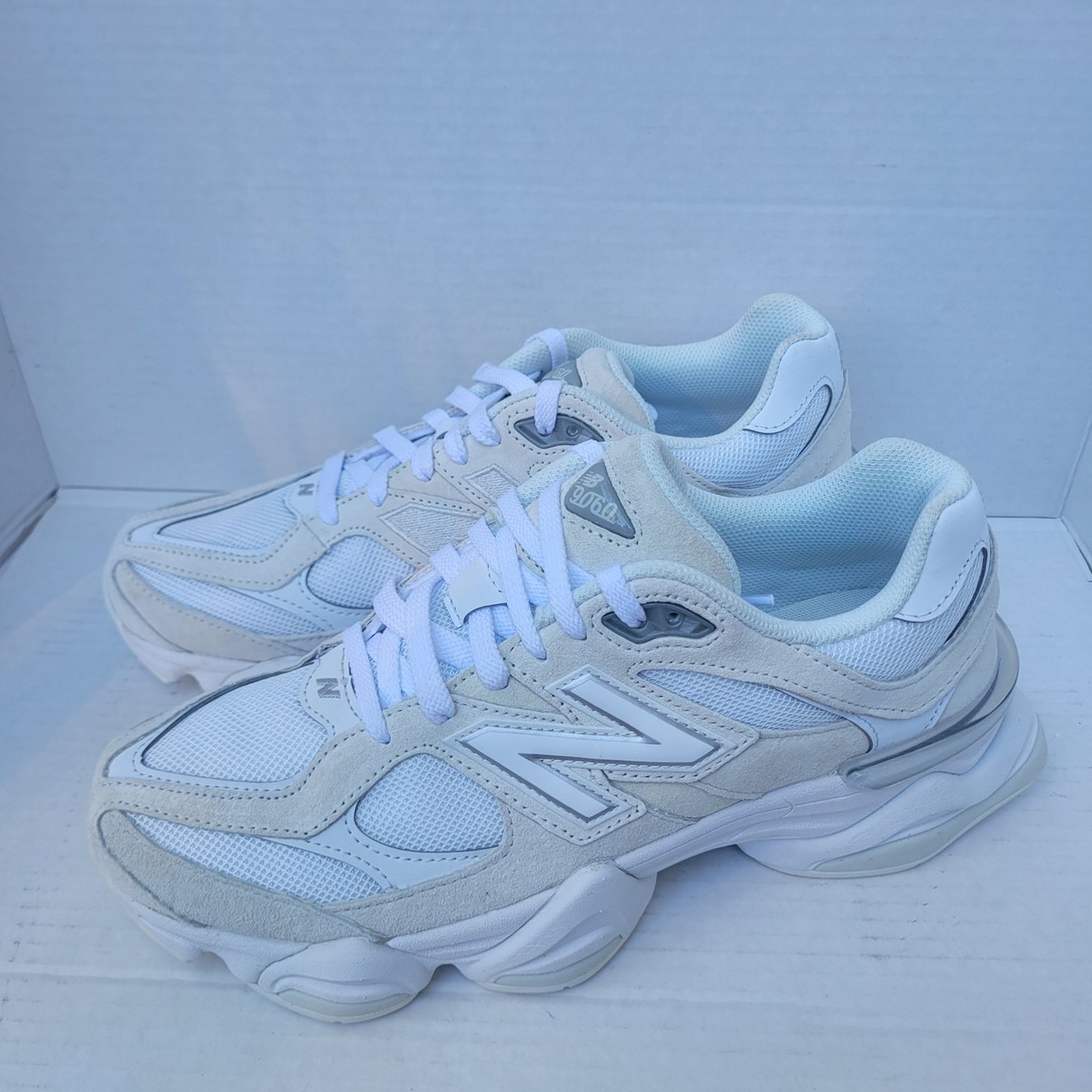 New Balance 9060 Gray White U906027Z Men's Size 10 D Sneakers No