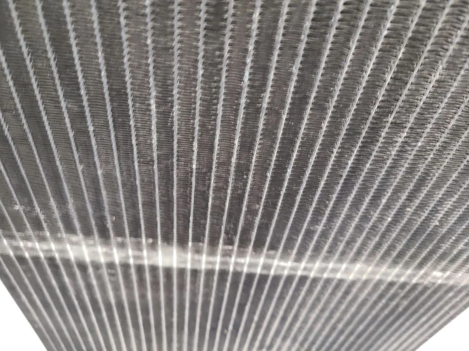 GMC SIERRA 1500 2014 2015 2016 2017 2018 PICKUP AC condensador Foto 2 de 4