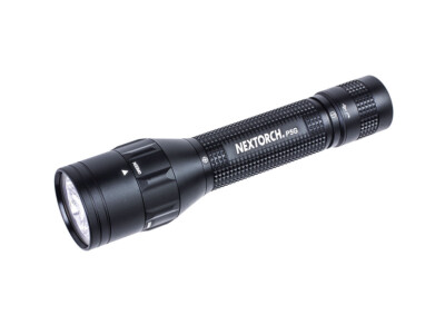 Nextorch P5G LED DUAL-LIGHT Wiederaufladbar (800 Lm WEISS - 200 Lm GREEN)