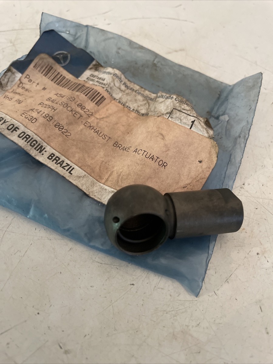 GENUINE MERCEDES BENZ DETROIT DIESEL A5419910022 BALL SOCKET NEW 