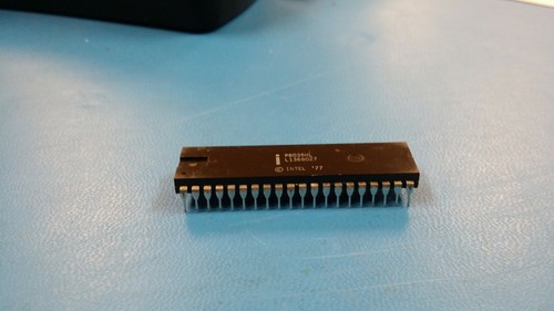 (1pc) P8035HL Microcontroller, 8-Bit, 8048 CPU, 8MHz, CMOS, PDIP40 - Picture 2 of 2