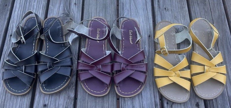 Lot Of 3 Saltwater Sandals W 9 Burgundy, Mustard & Black