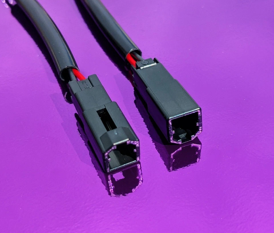 Enchufes adaptadores señal de giro Ducati - MULTISTRADA V2 950 1100 1200 1200S 1260 1260S Foto 3 de 4