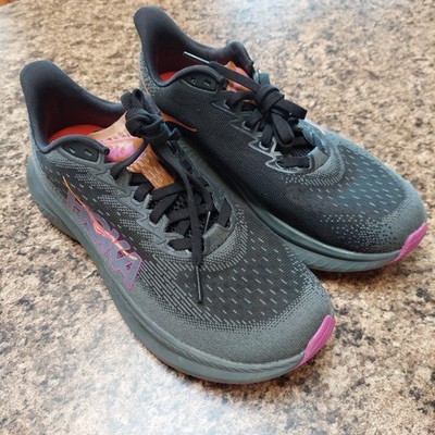 Hoka One One Mach 6 Shoes Women s 7.5 B Black Grey Mesh Lightweight Running EUC