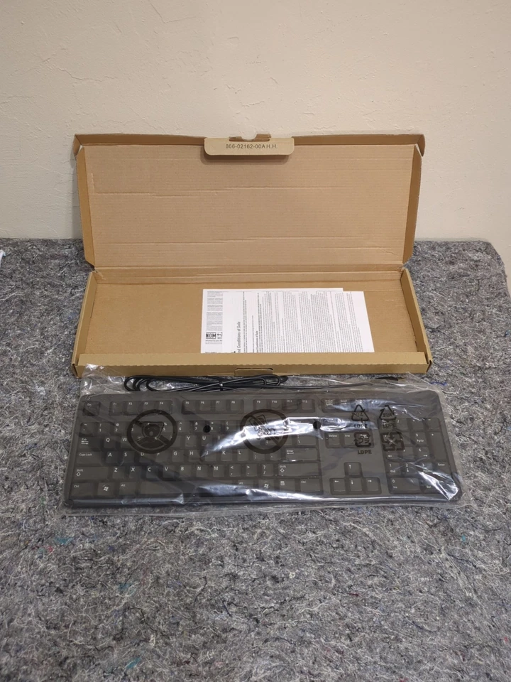 Dell KB212-B Wired Quiet Key Keyboard NEW Genuine OEM - Image 2 of 2