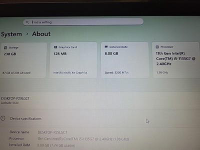 Dell Latitude 5520 15'' i5-1135G7@2.4GHz, 8GB RAM, 256Gb NVme,  Excellent Battery