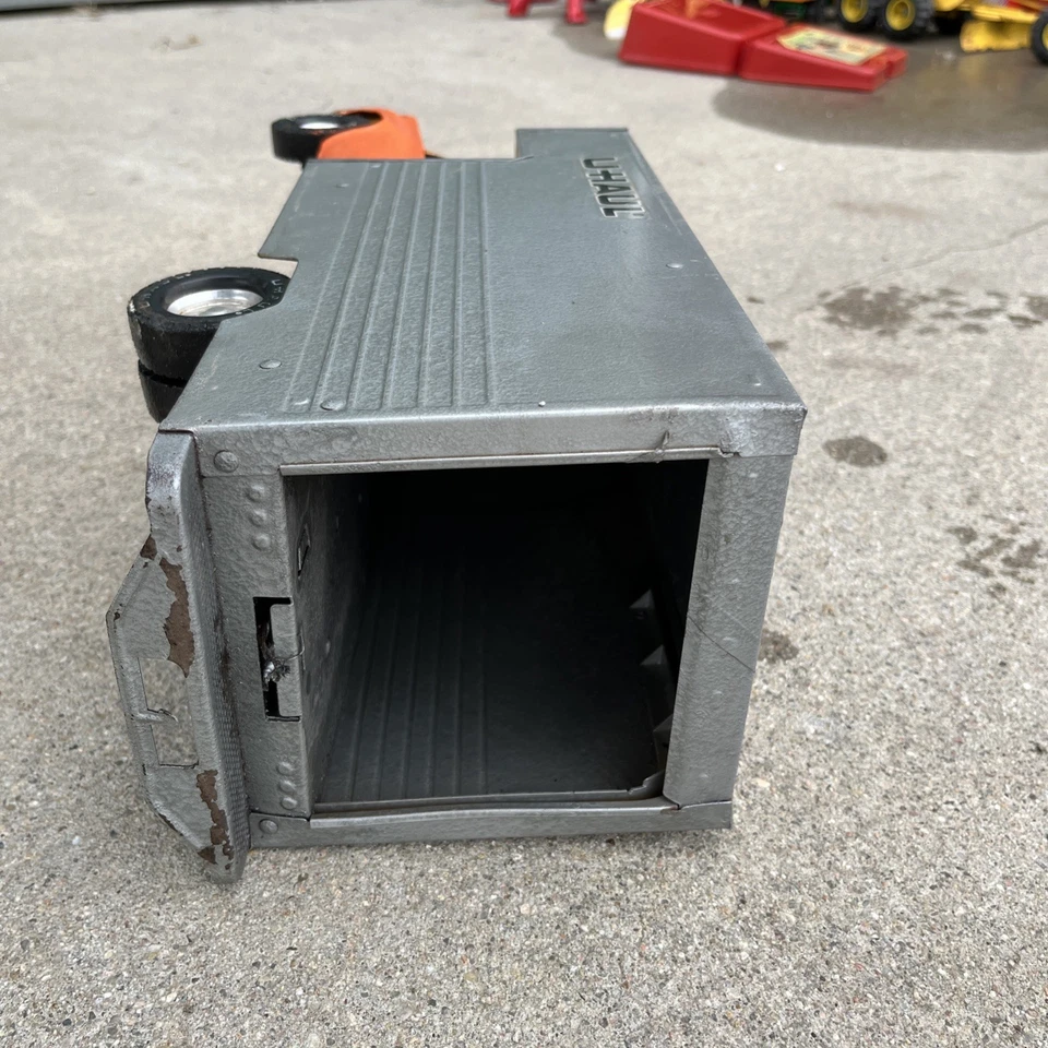 Vintage NYLINT U-HAUL MAXI-MOVER Moving CHEVY Truck Pressed Steel 18" - 19" - Image 3 of 4