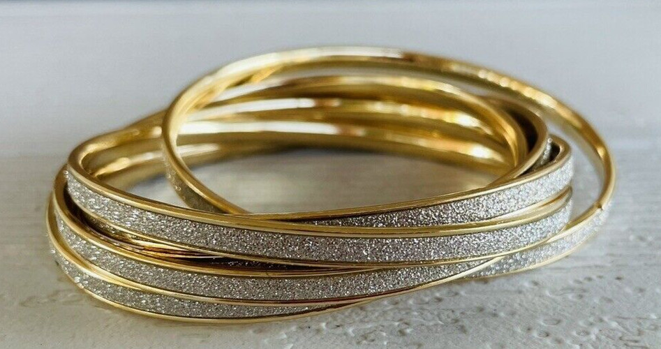 Steve Madden Six Interlocking Bangle Bracelets Go… - image 3