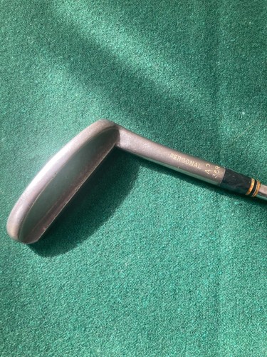 An Arnold Palmer 'pesonal' blade putter AP 30R - Picture 1 of 5