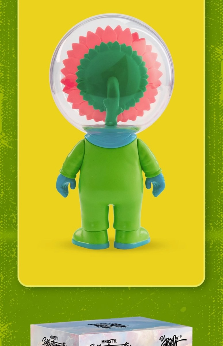 Collectormates Ron English Sunflower Grin 12CM Collectible Figure
