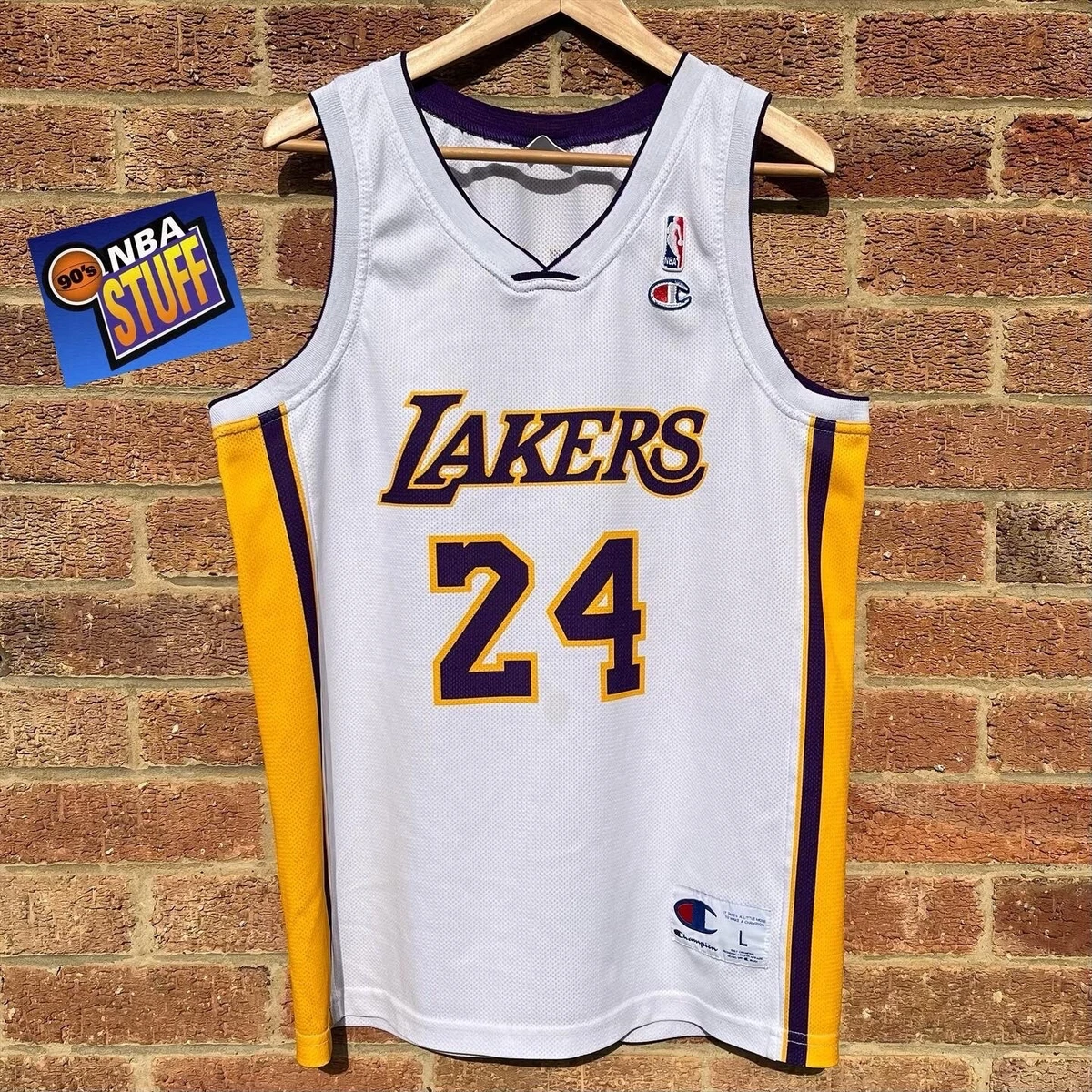 Kobe bryant grabbing jersey 2025