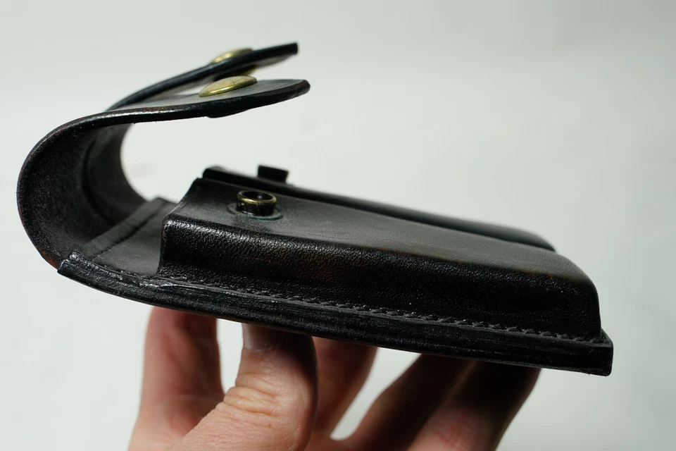 De colección Safariland Cuero Liso 45 Auto Clip Bolsa Soporte EP24750 Foto 4 de 4