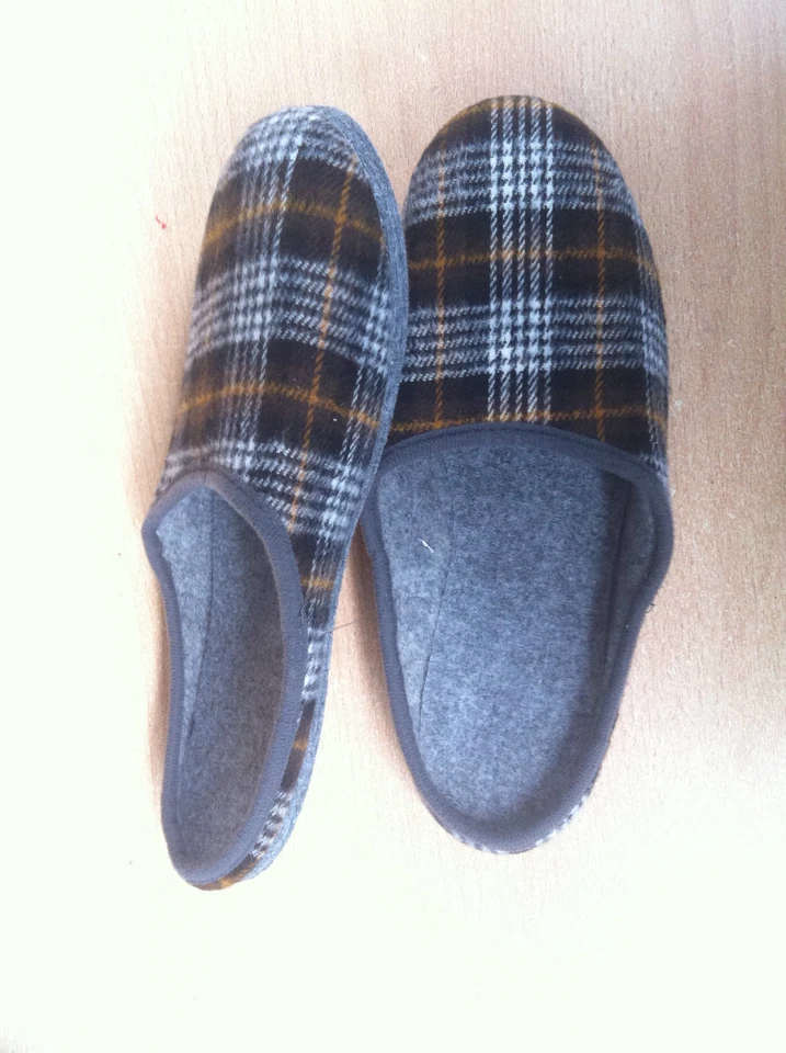Filzpantoffeln Hauschuhe Für einen bequemen Sitz  alle Größe günstiger Preis