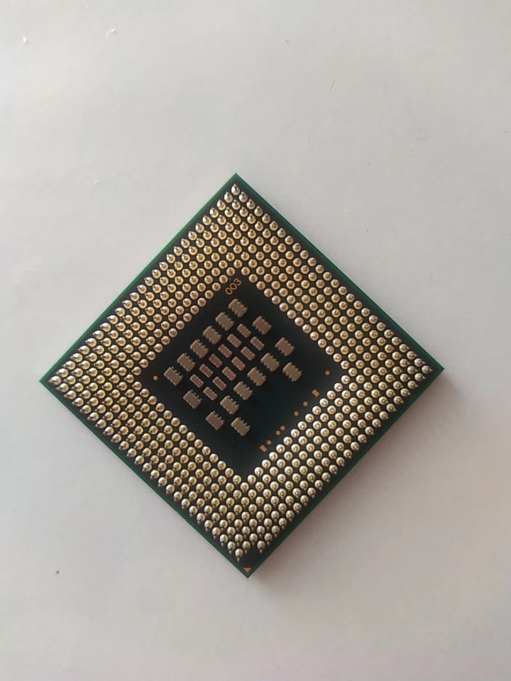 Intel Core Duo T2400 1.83GHz SL8VQ Socket M Dual-Core Mobile CPU - Imagen 3 de 3