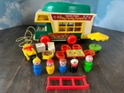 Vintage Fisher Price Little People Play Family 9942 Camper Truck. COMPLETE. NICE