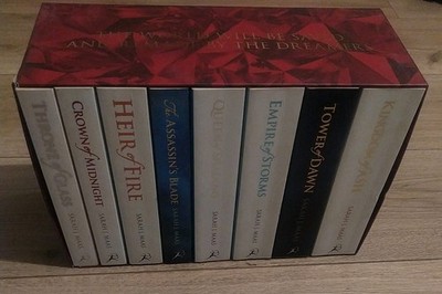 Throne of Glass Series Out Of Print Paperback Red Box Set Sarah J. Maas WITH MAP