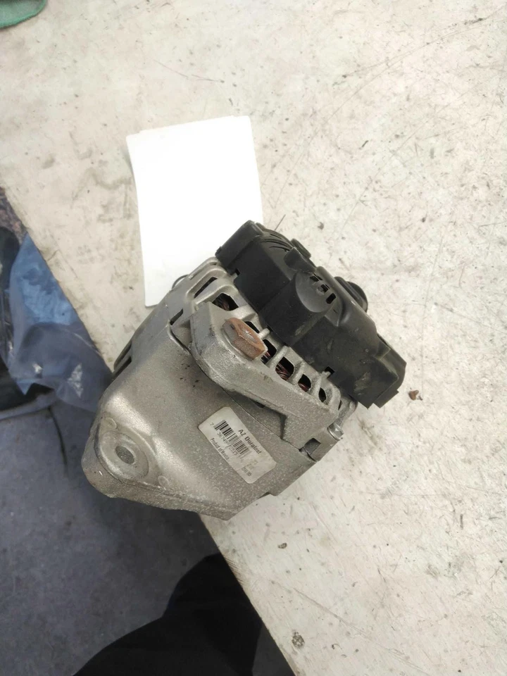 Used Alternator fits: 2014 Kia Forte Hatchback GT 2.0L ID 373002E200 Grade A Foto 2 de 4