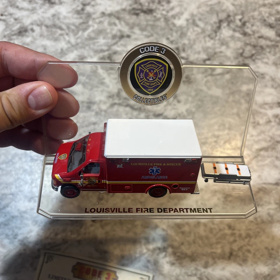 CODE 3 Ford Louisville Fire & Rescue Ambulance 1:64 Die Cast - Image 3 of 4