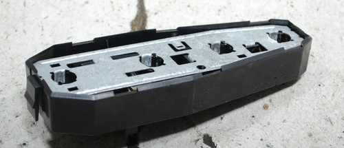 VW Polo 86C Steilheck 1986 Lampenträger Rücklicht hinten RECHTS #134313-H246