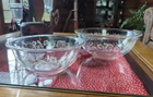 Vntg 80's Pyrex Colonial Mist #323 / 325 Band of Daisys Clear 2 Nesting Bowls