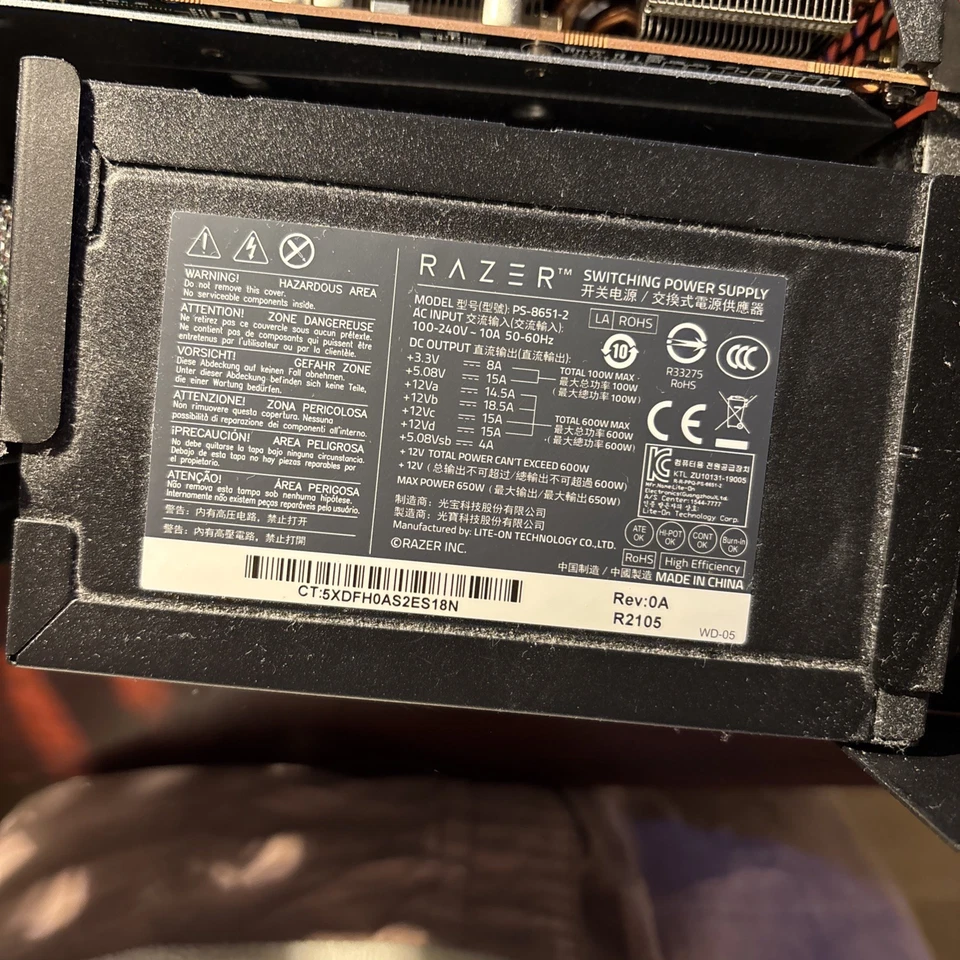 Razer Core X eGPU Gehäuse – Neuwertig – Kaufdatum 02.05.2025 – Mit Rechnung  - Bild 4 von 4